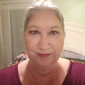 Meet your Posher, Shari